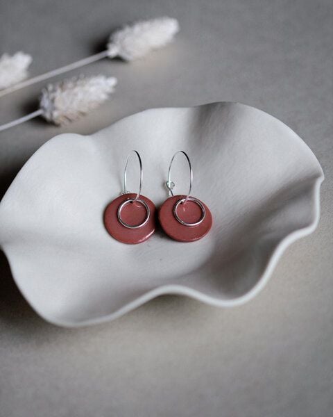 lille mus Creolen 'Ring' mit Porzellan-Anhänger Porzellanschmuck von lille mus