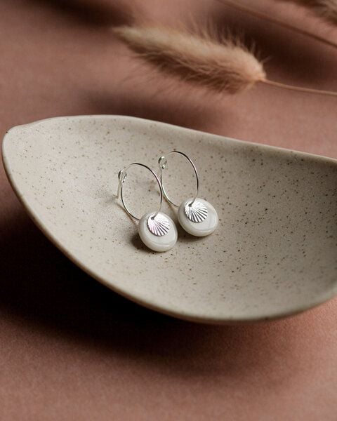 lille mus Creolen 'Sonnenplättchen' aus Porzellan und 925 Silber / vergoldet von lille mus