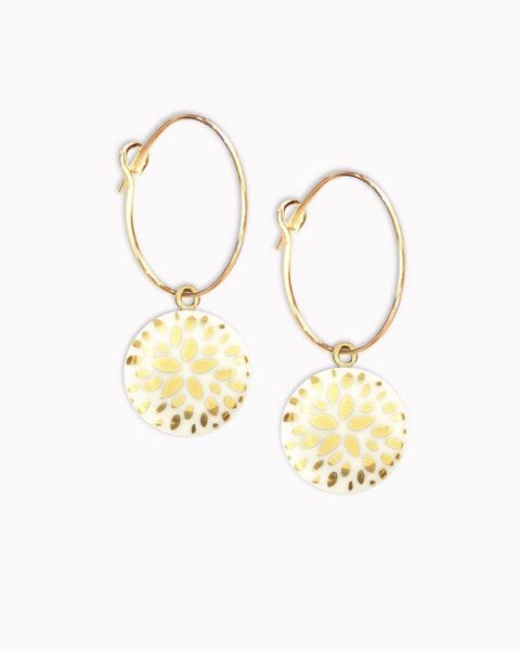 lille mus Creolen mit Porzellan-Anhänger 'Blumenstern' Porzellanschmuck von lille mus