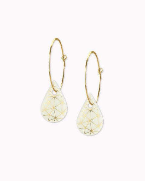 lille mus Creolen mit Porzellan-Anhänger 'Tropfen Geo' Porzellanschmuck von lille mus