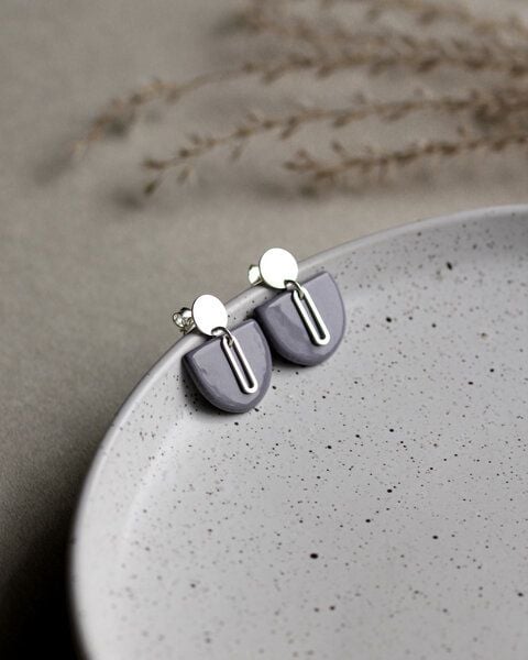 lille mus Ohrstecker 'Halbkreis Oval' aus Porzellan und 925 Silber / vergoldet von lille mus