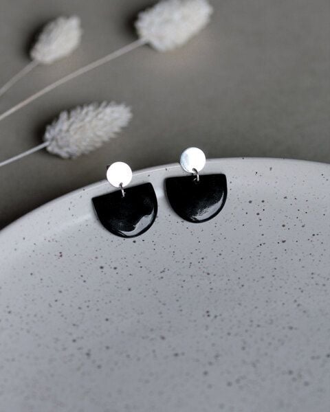 lille mus Ohrstecker 'Porzellanplätchen Halbkreis' von lille mus