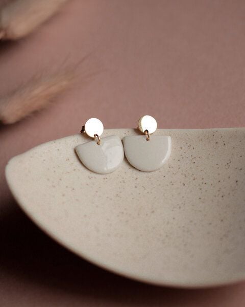 lille mus Ohrstecker 'Porzellanplätchen Halbkreis' von lille mus