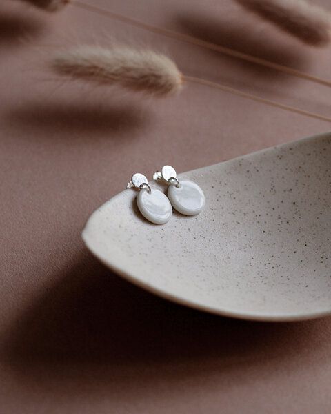 lille mus Ohrstecker 'Porzellanplättchen Rund' von lille mus