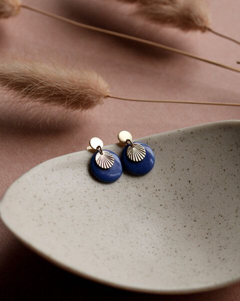 lille mus Ohrstecker 'Sonnenplättchen' aus Porzellan und 925 Silber / vergoldet von lille mus