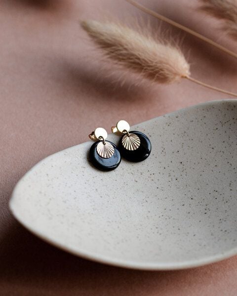 lille mus Ohrstecker 'Sonnenplättchen' aus Porzellan und 925 Silber / vergoldet von lille mus