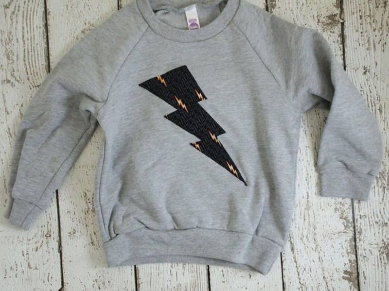 Jungen Sweatshirt Blitz Superheld Shirt Kleinkind Und Kinder Langarm-Kinderkleidung von lilthreadzclothing