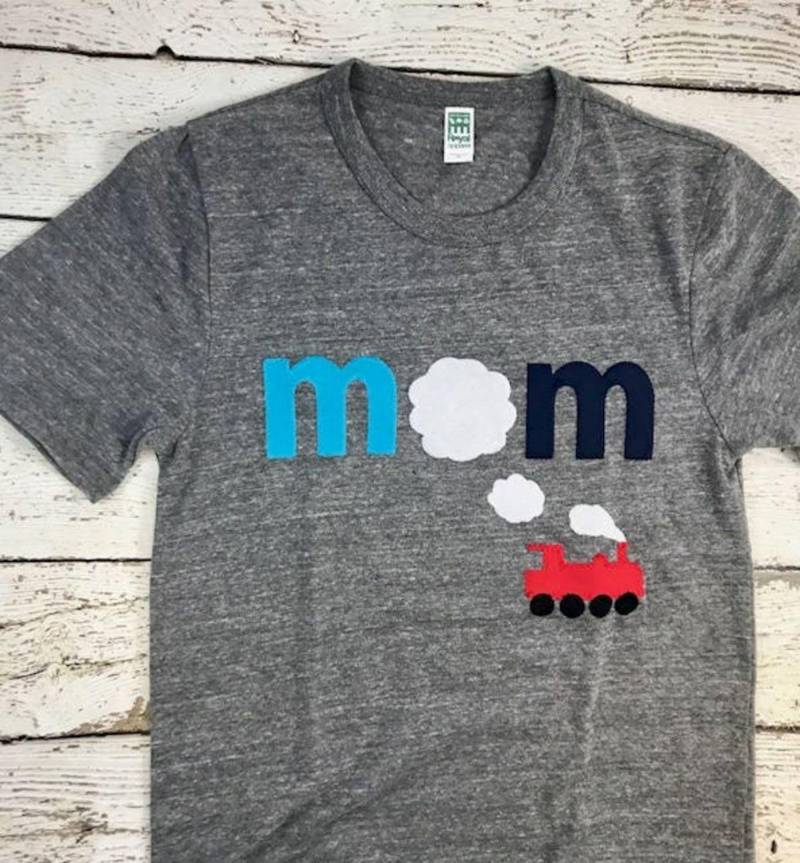Mama Shirt, Zugfamilie Tshirt, Damen Damenbekleidung, Zug Party Mama, Familien T-Shirts, T-Shirt von lilthreadzclothing