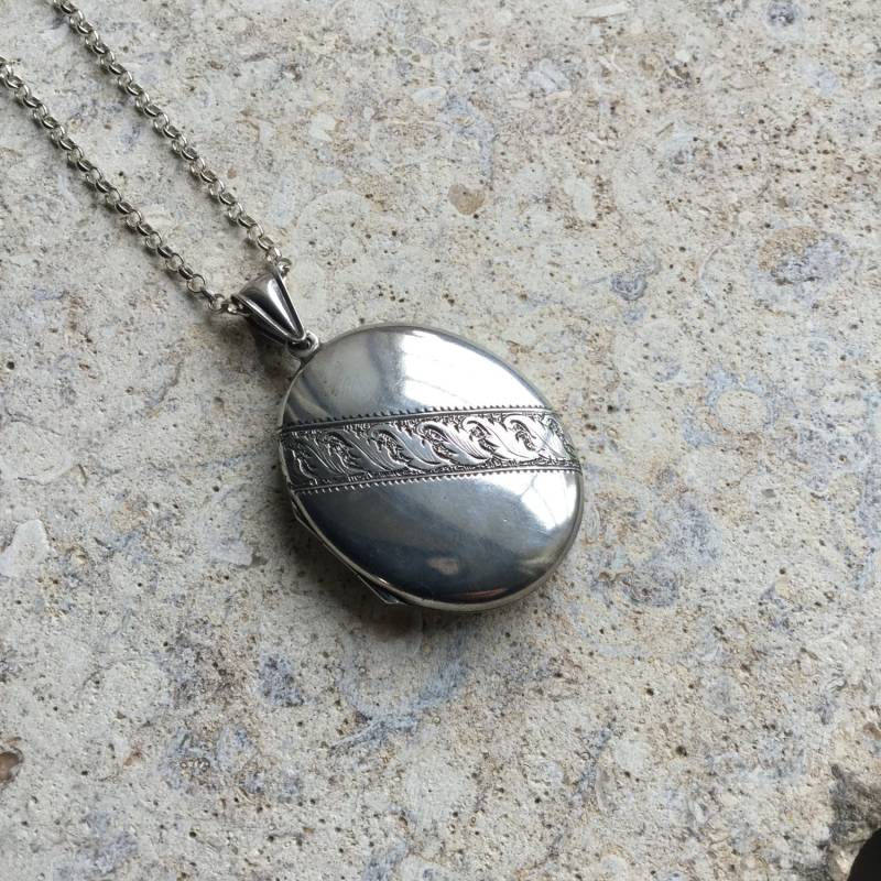 Vintage Oval Medaillon, Gravierte Silber Edwardian Medaillon Halskette von limetreedesign