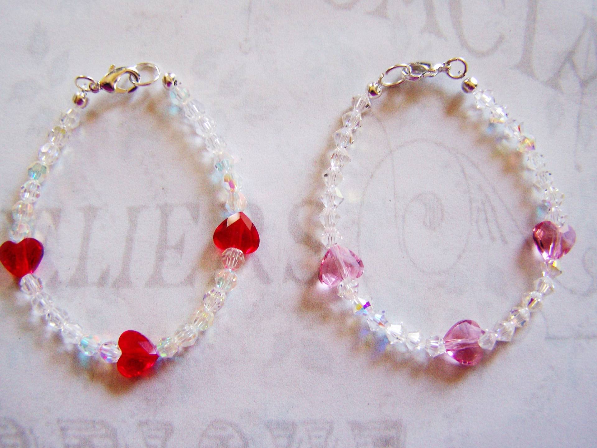 Kinder Herz Armband, Mädchen Swarovski Perlen Kleine Kristall Süßes Valentine Kinder Herz Armband, Mädchen Swarovski Perlen Kleine Kristall Süßes Valentine von lindasorigjewelry