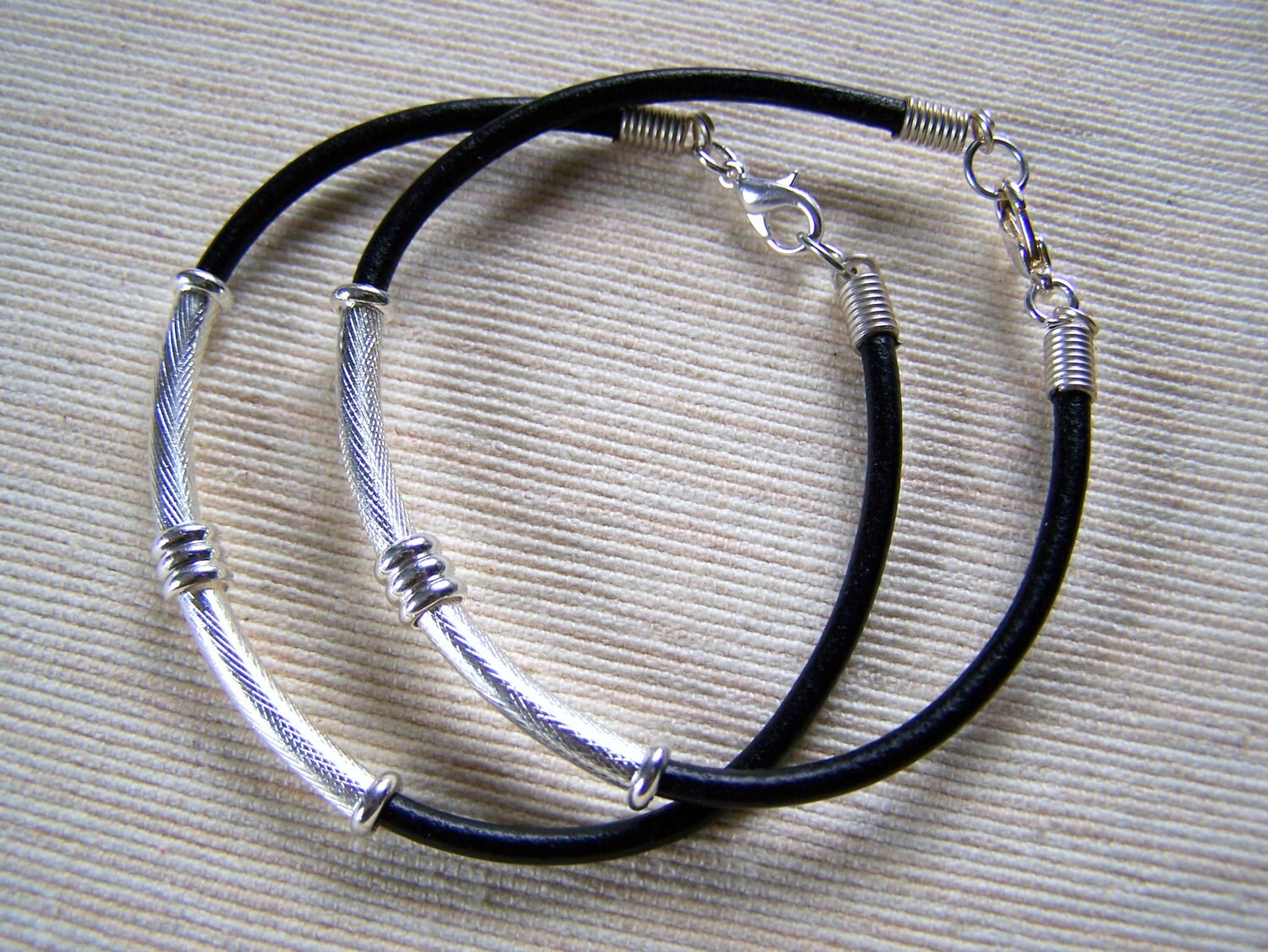 Lederarmband Zwilling von lindasorigjewelry