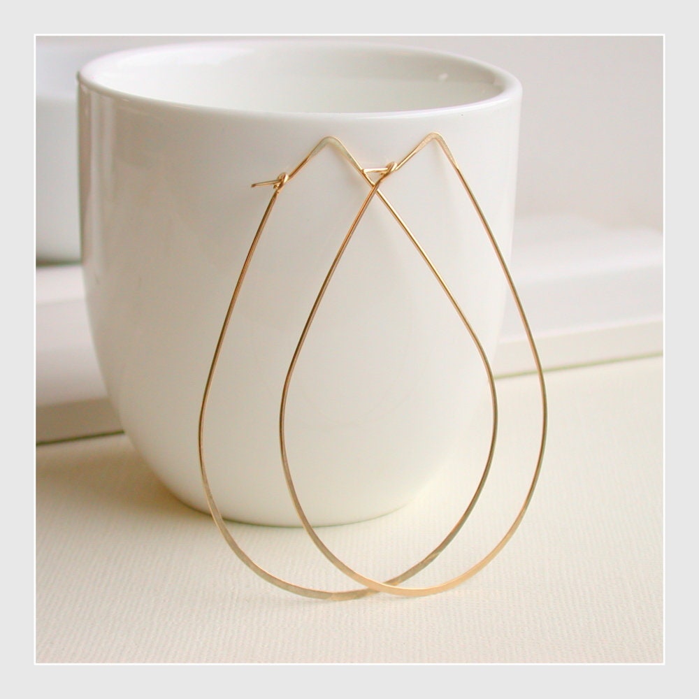 xl Teardrop Creolen Leichtes Sterling Silber, Gold Fill xl Teardrop Creolen Leichtes Sterling Silber, Gold Fill von lindatrentjewelry