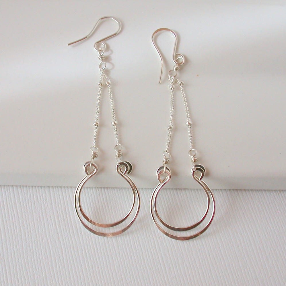 Glückstropfen. Kronleuchter Ohrringe. Hufeisen Handarbeit. Handwerklich Glückstropfen. Kronleuchter Ohrringe. Hufeisen Handarbeit. Handwerklich von lindatrentjewelry