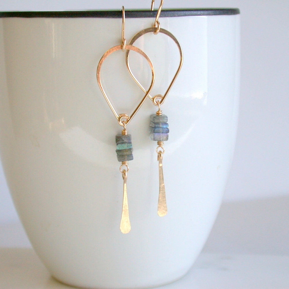 Labradorit Teardrop Ohrringe Labradorit Teardrop Ohrringe von lindatrentjewelry