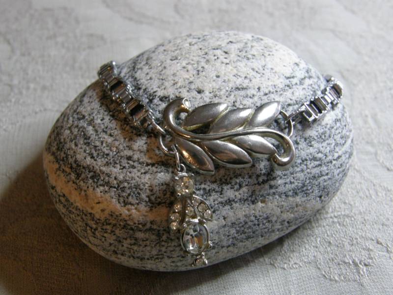 Handwerker Gemacht Gefüge Armband Mit Vintage Silberton Ergebnisse von lindysloops