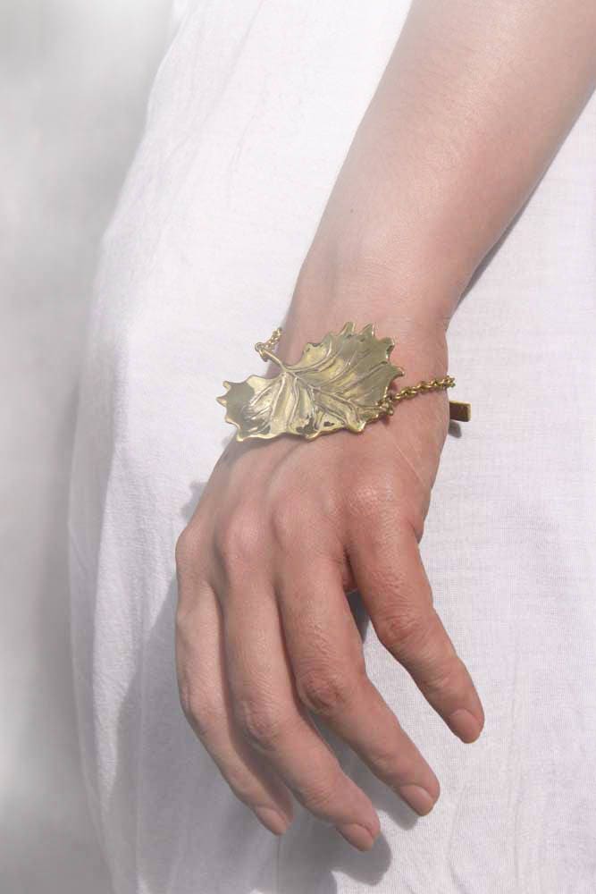 Blatt Armband Original Aus Und Design Von Linen Jewelry/Schmuck Für Den Alltag Messing Natur Manschette von linenjewelryshop