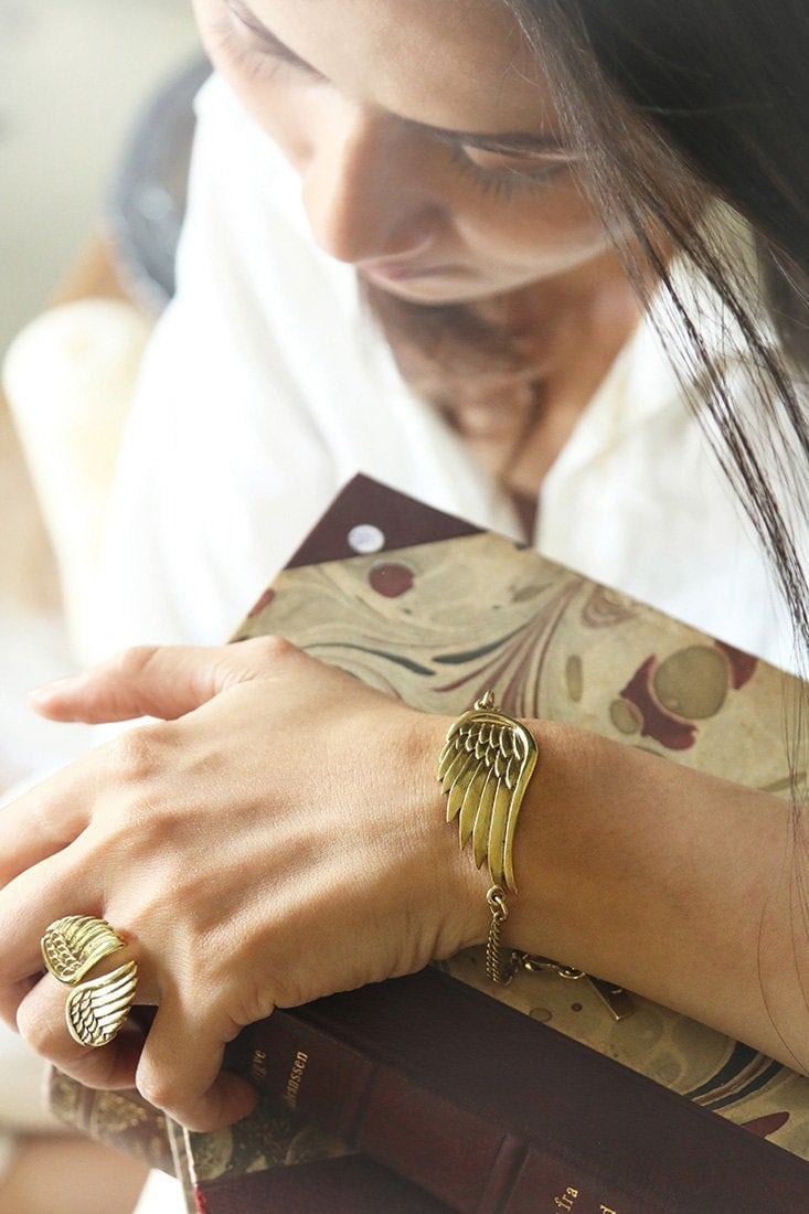 Charm Brid Flügel Armband, Armband Vogel Flügel, Schmuck Für Den Alltag, Winkel Armband, Sweet Armband, Schichtung Armband, Textur Armband von linenjewelryshop