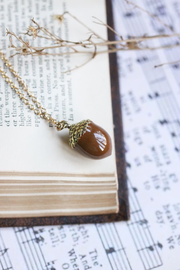 Halskette Nüsse | Groß, Nuss-Halskette Große Größe, Charme-Nuss-Halsketten-Anhänger, Waldnuss-Halskette, Rustikale Nüsse-Halskette, Tägliche von linenjewelryshop