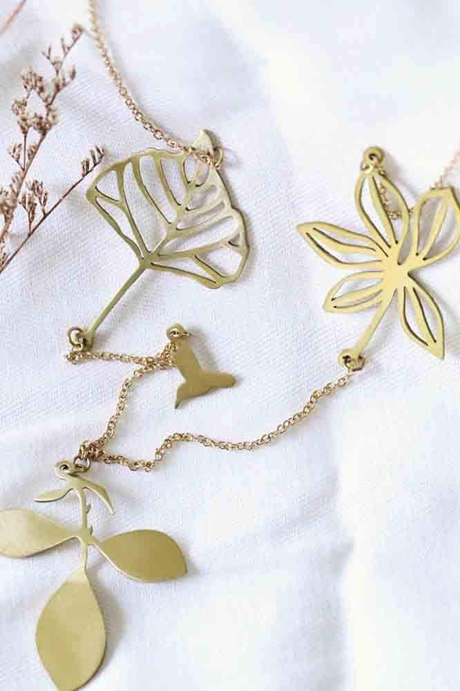 Natur Blätter Halskette/Goldener Anhänger Messing Leinen Schmuck Für Jeden Tag von linenjewelryshop