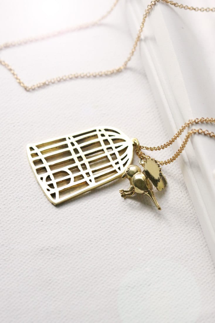 Vogel Und Käfig Halskette, Charme Jeden Tag Schmuck, Natur Tier Anhänger, Golden Messing Halskette von linenjewelryshop