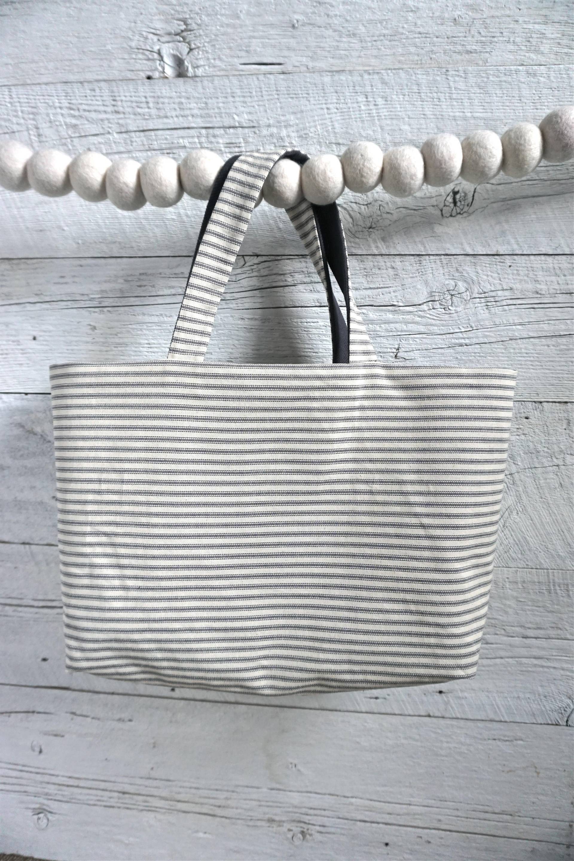 Taschen, Tote, Tote/Wäsche Reversible/Löschen Dunkel Uni Gestreift Handarbeit Taschen, Tote, Tote/Wäsche Reversible/Löschen Dunkel Uni Gestreift Handarbeit von linlainecoton