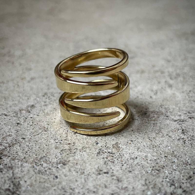 Zigzag Ring/W von lioWorks