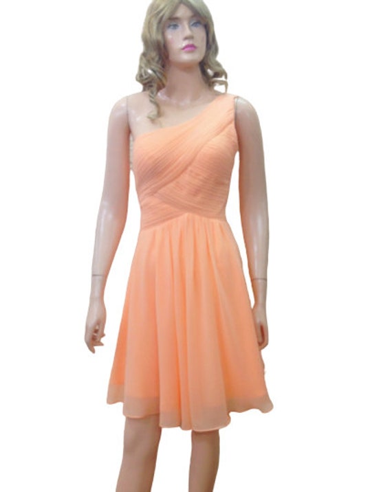 Knie Länge Kleid. Brautjungfer Pfirsich von lisaclothing