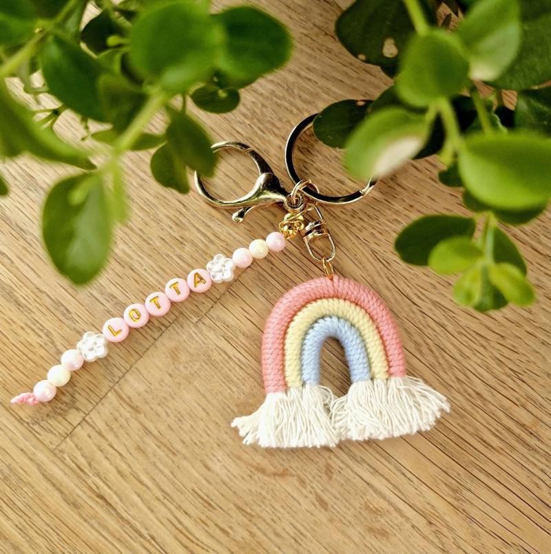 Schlüsselanhänger Regenbogen Kind Personalisiert Einschulung Taufe Kommunion Junge Mädchen von lisakreativamwerk
