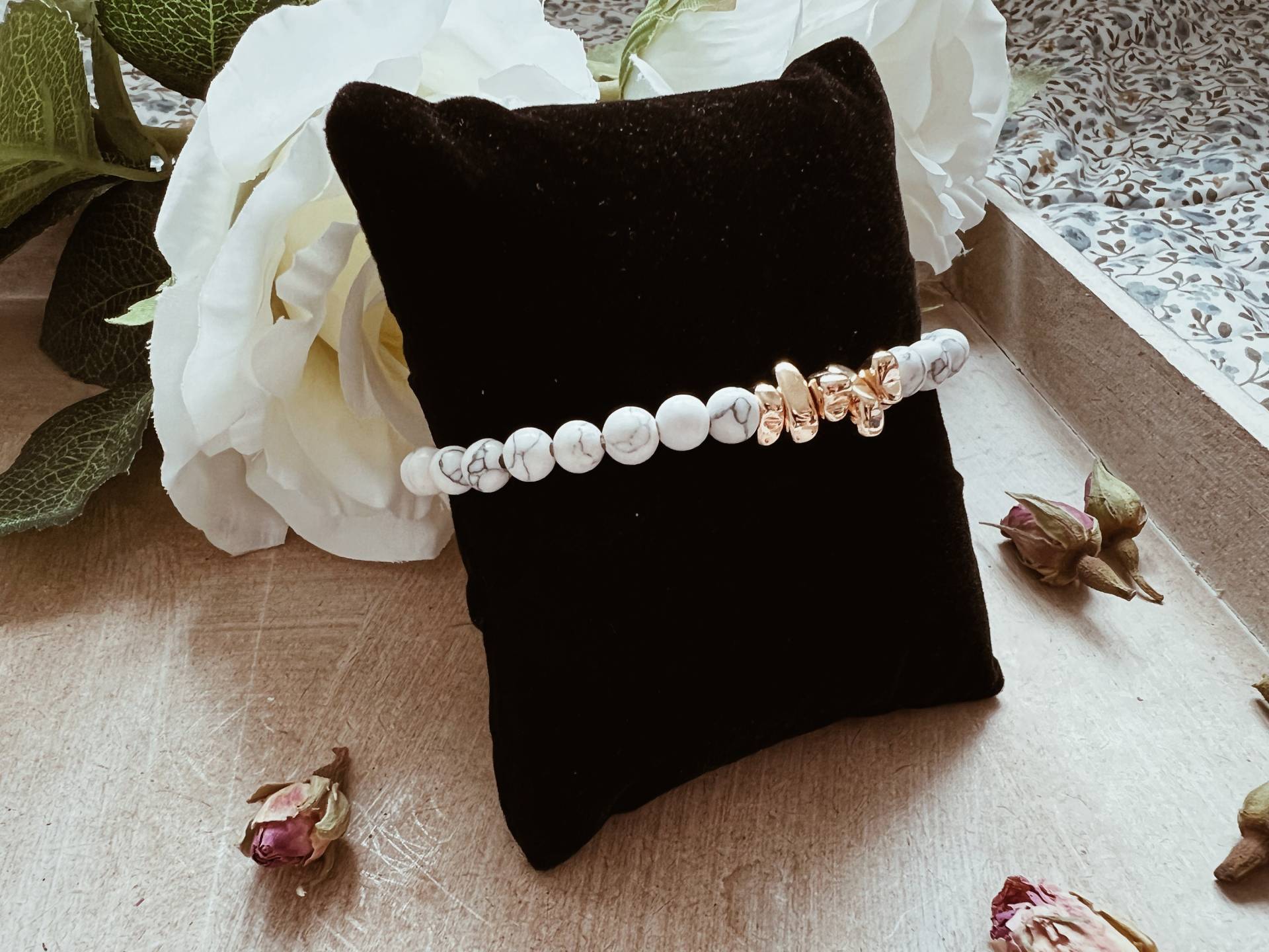 Lee Westfall - Walking The Earth A Stranger Inspiriertes Armband Buchliches von literarybeads