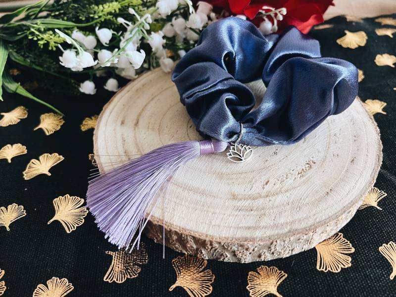 Yu Ziyan - The Ungezähmte Inspiriert Scrunchie Bookish von literarybeads