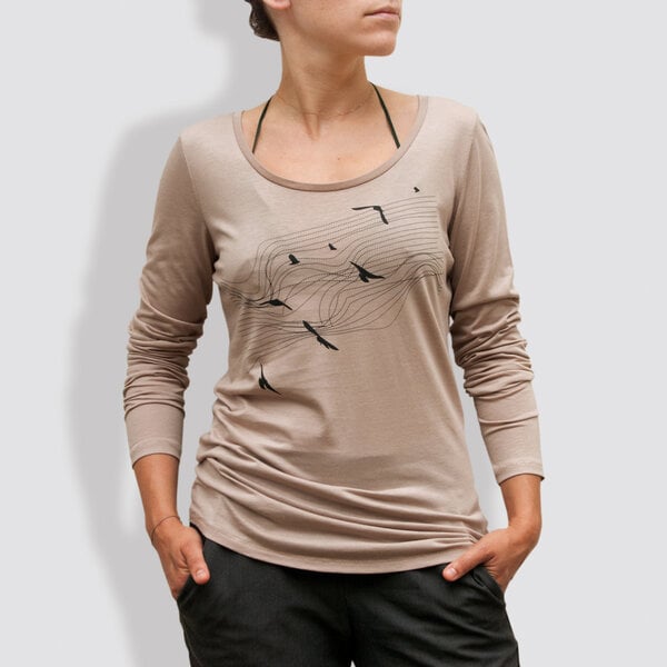 little kiwi Damen Longsleeve, "Vögel", Nude von little kiwi