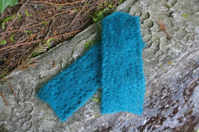 Petrol Grün Mohair Spitze Armlinge Petrol Grün Mohair Spitze Armlinge von littlebeastieknits