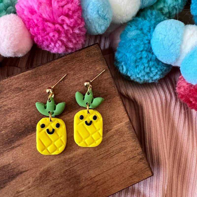 Pablo Die Ananas Ohrringe - Ton Schmuck Obst Mädchen Geschenk von littlegembabes