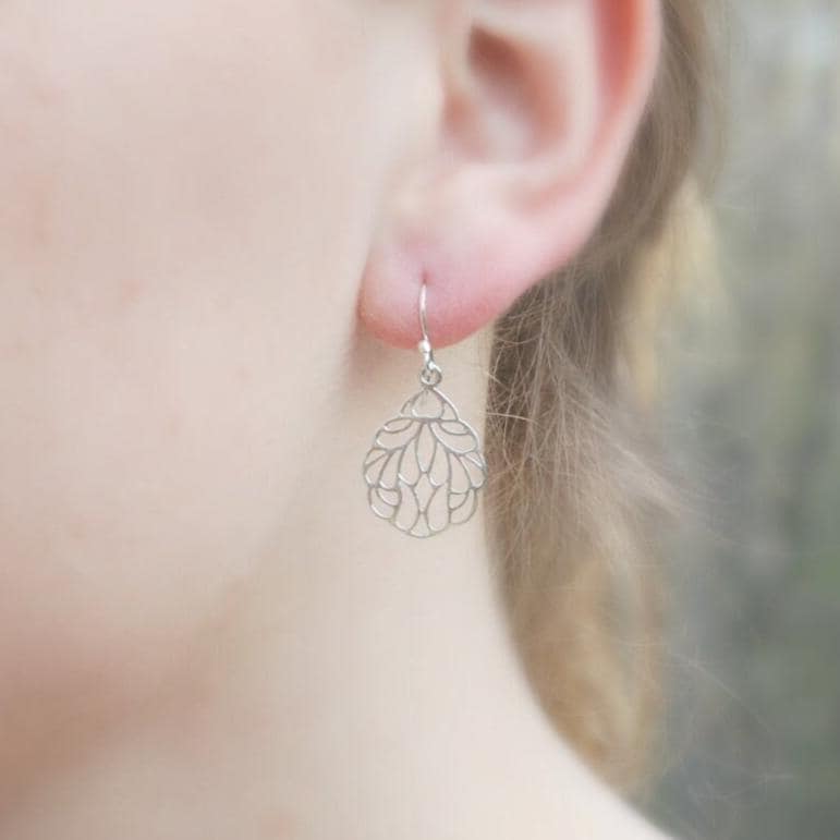 sterling Silber Schmetterling Flügel Filigran Tropfen Ohrringe sterling Silber Schmetterling Flügel Filigran Tropfen Ohrringe von littleglamour
