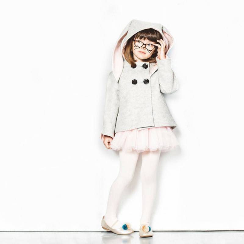 Häschen-Mantel in Der Grauen Und Rosa Wolle Heirloom Häschen-Mantel-Luxe Häschen-Jacke-Mädchen-Oberbekleidung von littlegoodall