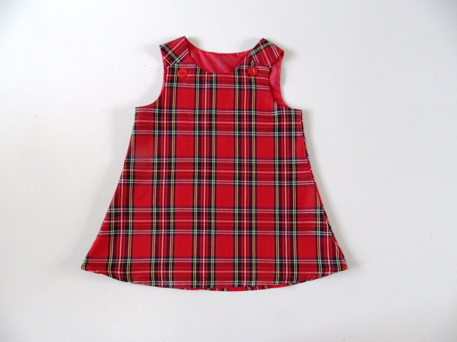 Schöne Mädchen Rot Tartan Schottenkaro Kleid Schottenrock von littleimaginationsuk