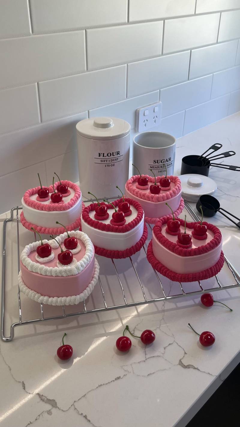 Kirschherz-Kuchen Schmuckschatulle Mit Spiegel-Gefälschter Vintage-Kuchen-Schmuckschatulle Kirsche - Größere Größe von littlelovellythings