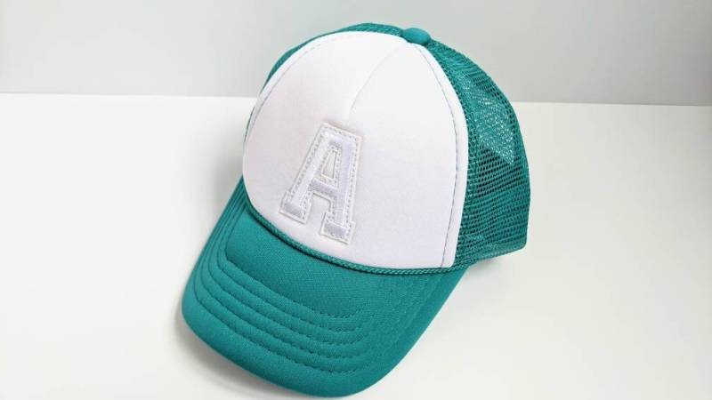 Initial Trucker Cap Hut Baby Säugling Kleinkind Benutzerdefinierte Buchstabe Snapback Geschenk Türkis Weiß von littleperidotshop