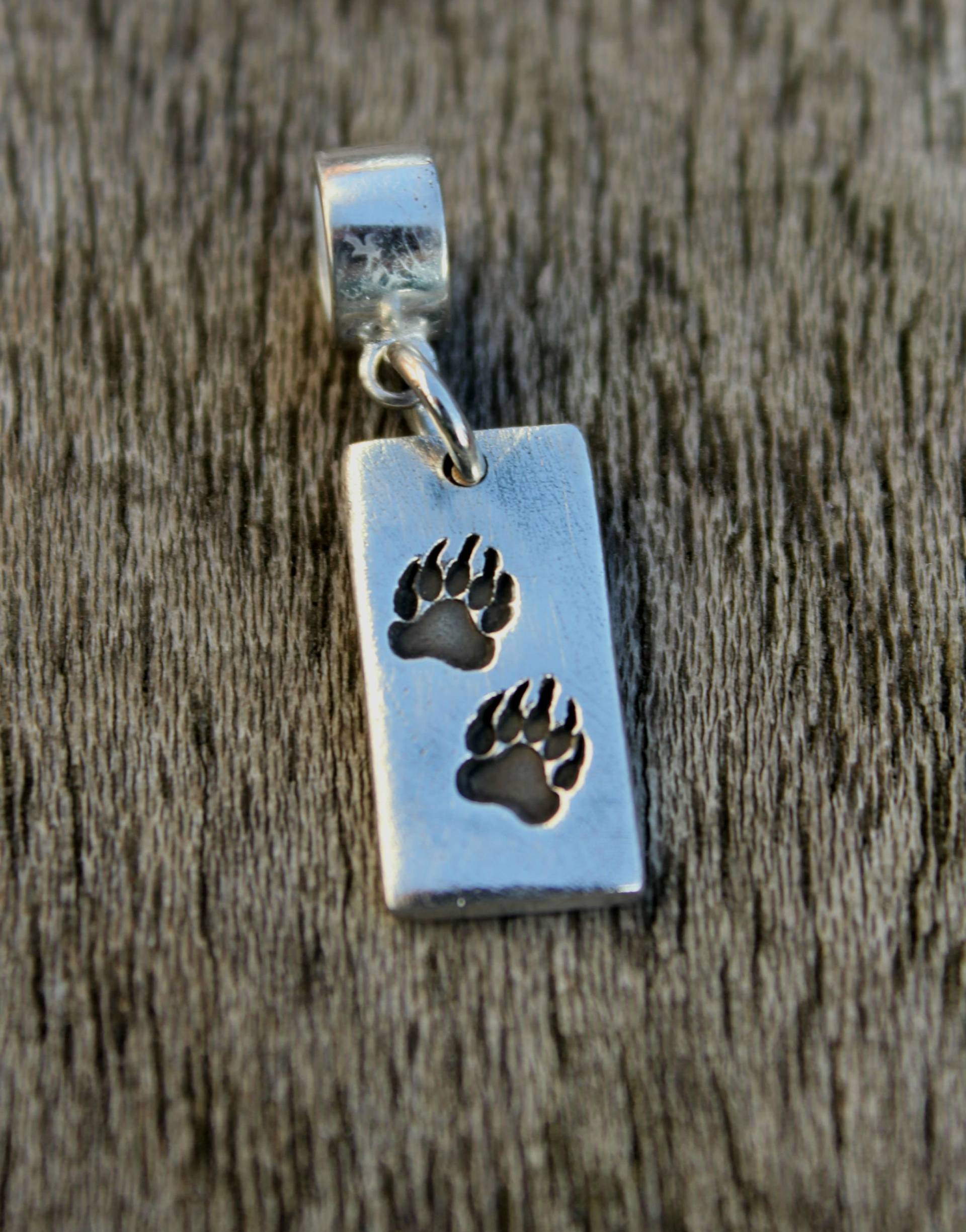 Silber Dachsspuren Charm Für Armband, Dachs Fußabdrücke Charm, Wildtier Charme, Passt Pandora Oder Ähnliche Armbänder Silber Dachsspuren Charm Für Armband, Dachs Fußabdrücke Charm, Wildtier Charme, Passt Pandora Oder Ähnliche Armbänder von littlesilverhedgehog