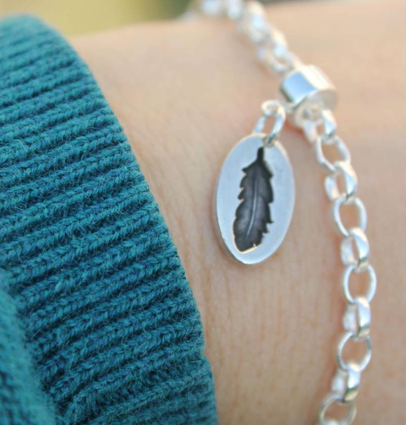 Silber Feder Charm Armband, Vogel Charm, Pandora, Peace Pandora Anhänger von littlesilverhedgehog