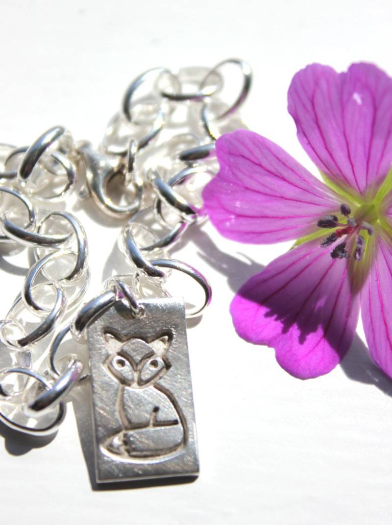 Silber Fuchs Armband, Rotfuchs Wald Liebhaber Geschenk, Schmuck, Sterling Wildtier Armband von littlesilverhedgehog