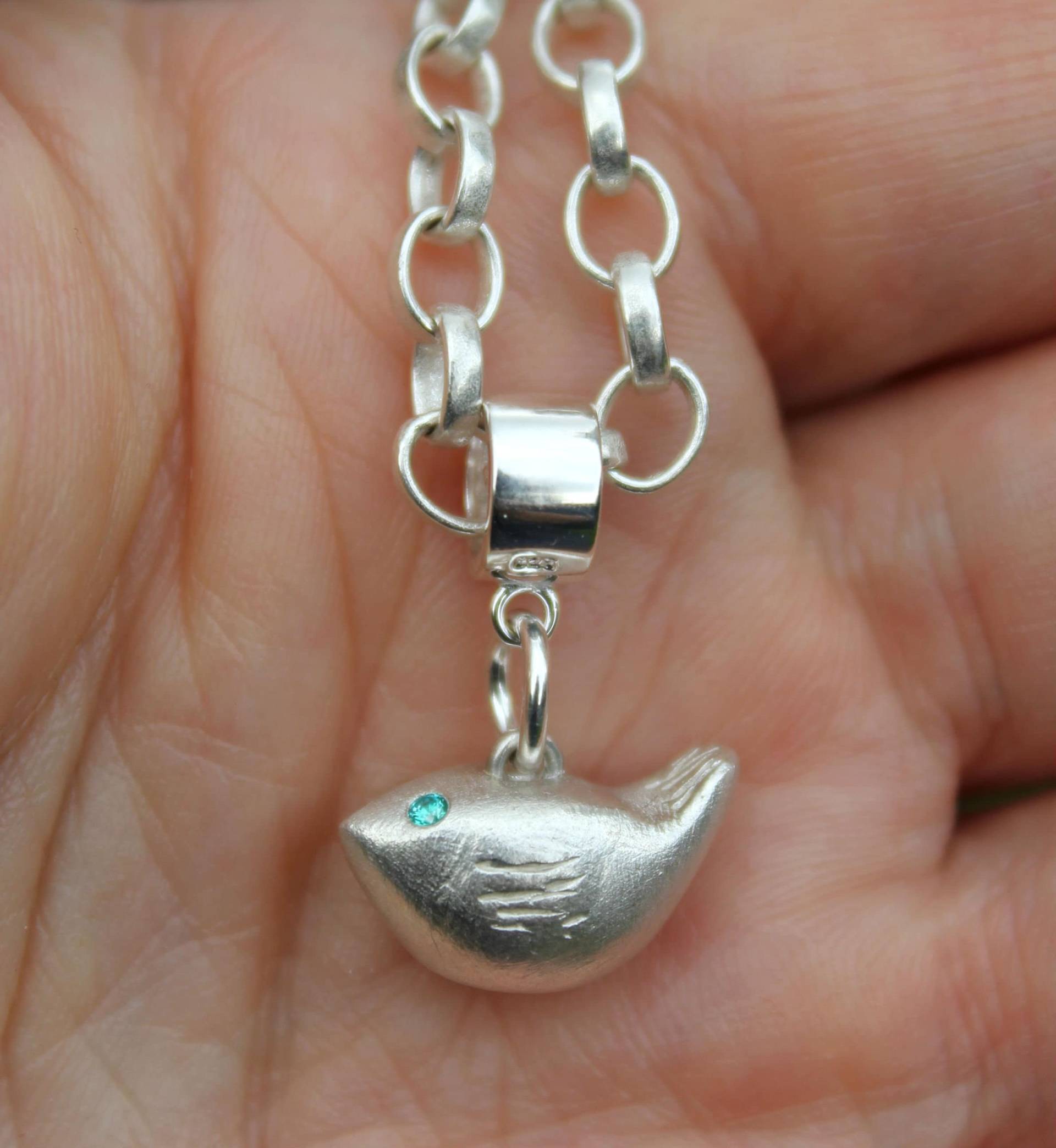 Silberner Zaunkönig Anhänger Für Pandora Armband, Winziger Silberner Vogel, Armbandanhänger, Halskette, Edelstein Geburtsstein Vogel von littlesilverhedgehog
