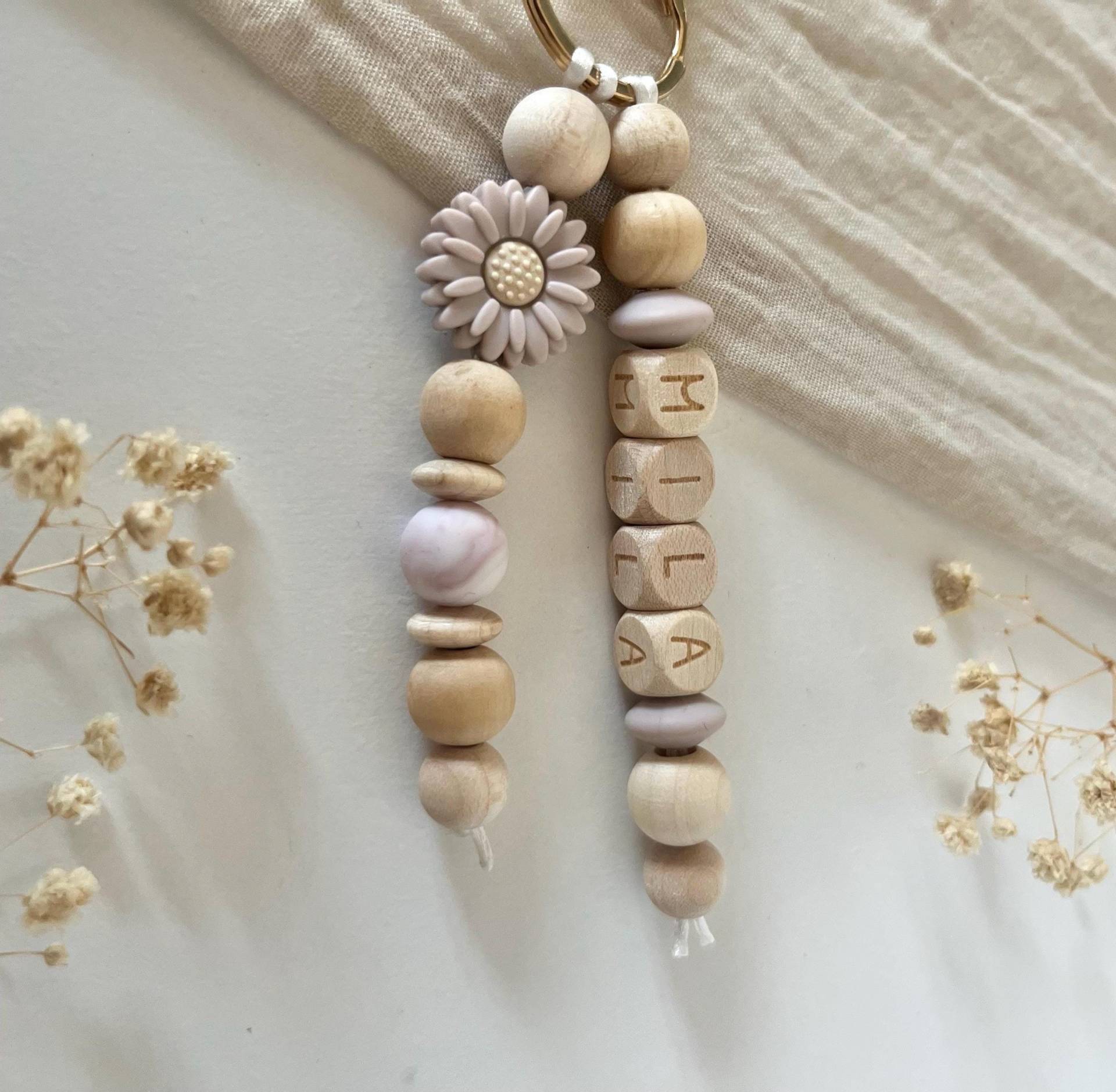 Schlüsselanhänger Mit Namen | Einschulung Kindergarten Personalisiert Schlüsselanhänger Mit Namen | Einschulung Kindergarten Personalisiert von littlewonder1996