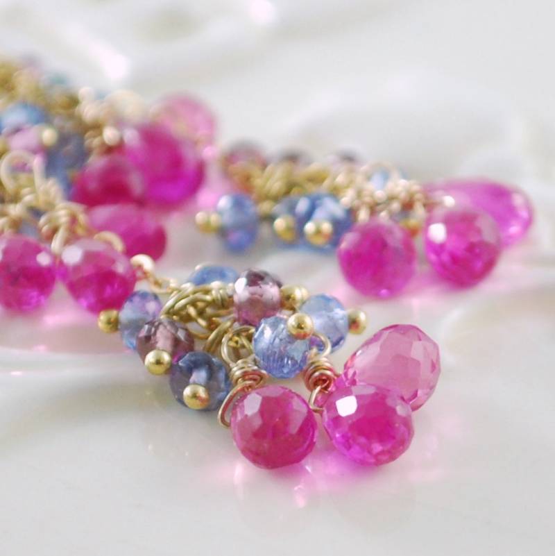 Heiße Rosa Ohrringe, Helle Fuchsia Edelstein, Statement Lange Baumlege, Silber Oder Gold Schmuck, Auf Bestellung Gefertigt - Süße Erbsen Heiße Rosa Ohrringe, Helle Fuchsia Edelstein, Statement Lange Baumlege, Silber Oder Gold Schmuck, Auf Bestellung Gefertigt - Süße Erbsen von livbridal