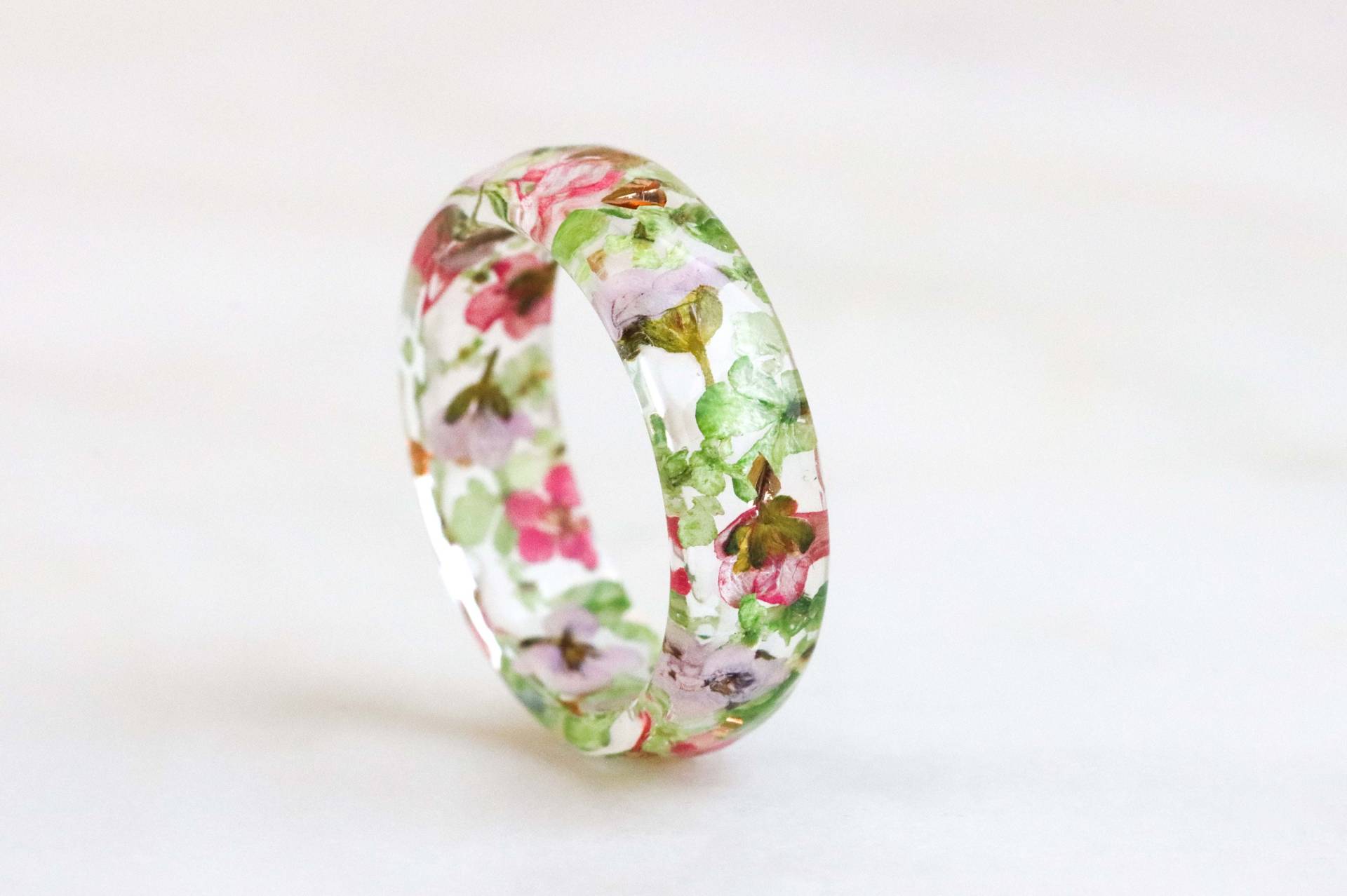 Floraler Harz-Ring, Gepresste Queen Anne's Lace Und Alyssum Blumen, Natur Inspiriertes Geschenk, Echte Blumen Im Inneren, Blumenkunst von livinlovin