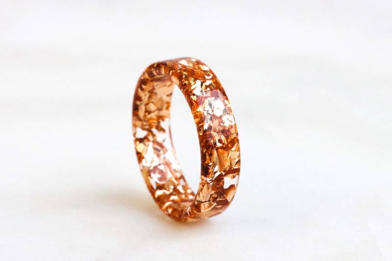 Harzring Mit Goldflocken Im Inneren, Nicht Facettierter Harzring, Von Der Natur Inspirierter Handgefertigter Schmuck, Geschenk Zum Valentinstag von livinlovin