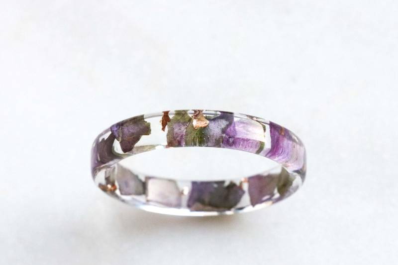 Hortensien-Kunstharz-Ring Echte Gepresste Blütenblätter & Metallflocken Hortensien-Kunstharz-Ring Echte Gepresste Blütenblätter & Metallflocken von livinlovin