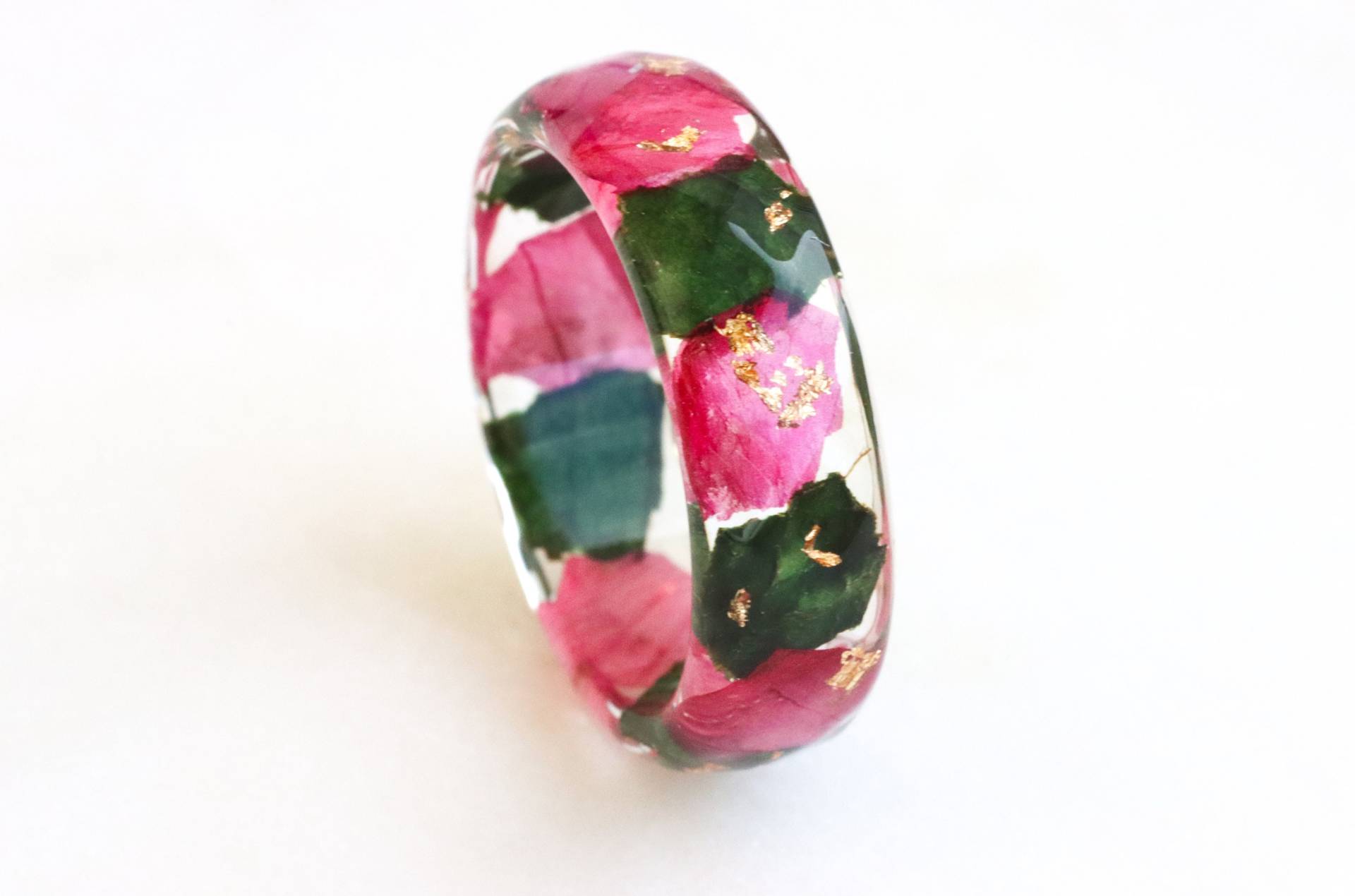 Natur Inspirierter Harz Ring Mit Gepressten Tulpenblättern Und Rosenblättern - Schmuck Geburtstagsgeschenk von livinlovin