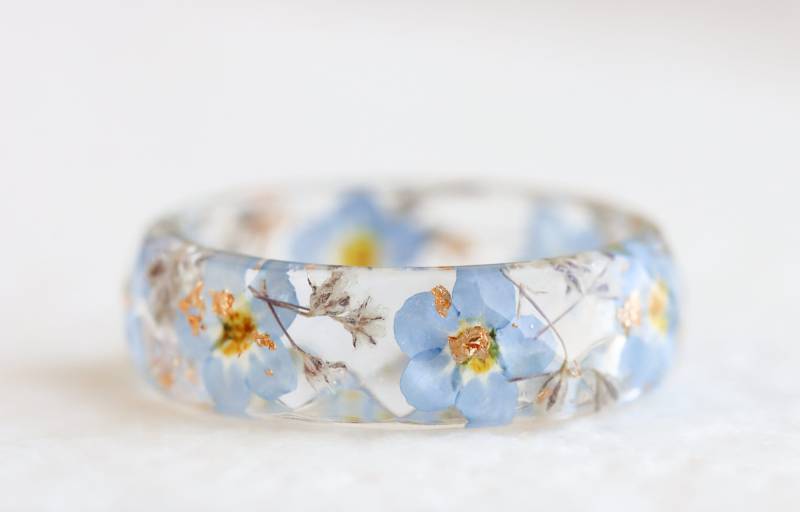 Vergissmeinnicht Und Gypsophila Blumen Ring Mit Gold/Silber/Kupfer Flocken - Natur Inspirierter Schmuck Echten Im Inneren von livinlovin