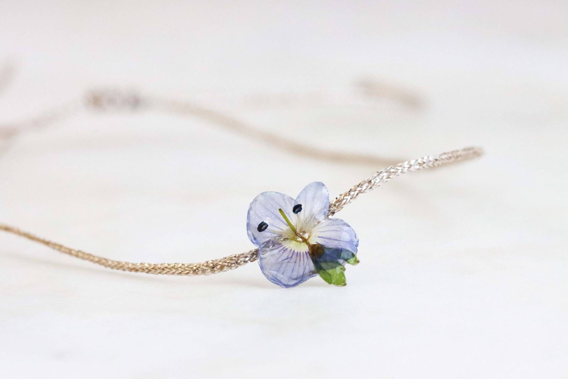 string Armband, Verstellbares Faden Echte Blume Anhänger, Textilschnur Blaue Harz Blume, Freundschaft Geschenk, Natur Inspiriert von livinlovin